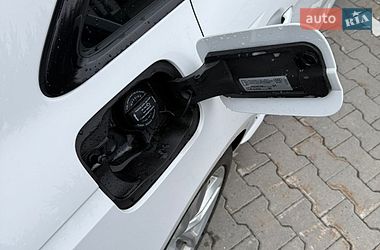 Седан Audi A4 2023 в Хмельницком