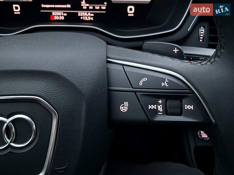 Седан Audi A4 2023 в Хмельницком