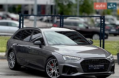Универсал Audi A4 2019 в Киеве