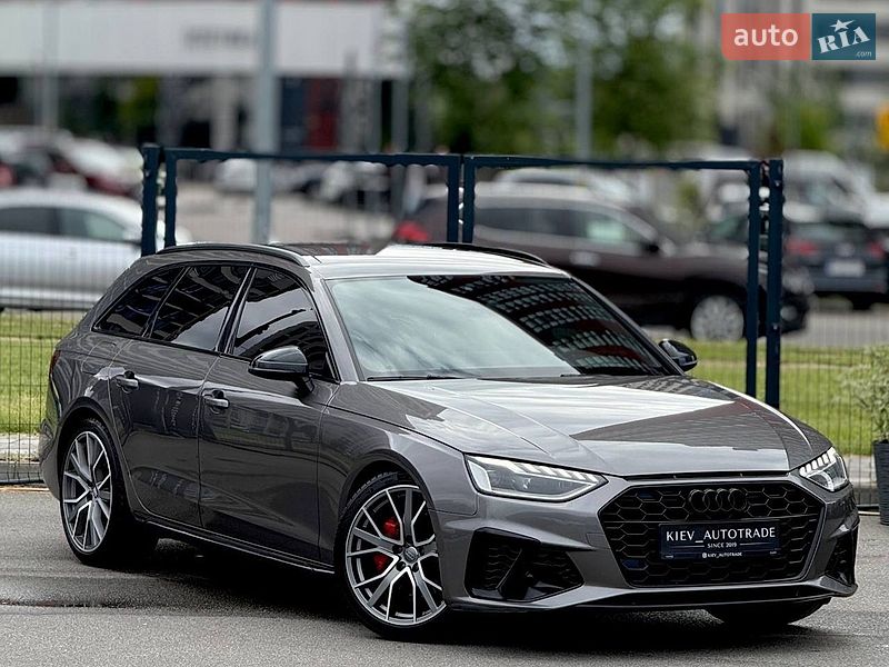 Универсал Audi A4 2019 в Киеве