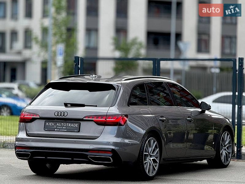 Универсал Audi A4 2019 в Киеве