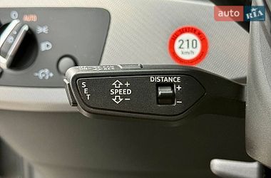 Универсал Audi A4 2019 в Киеве