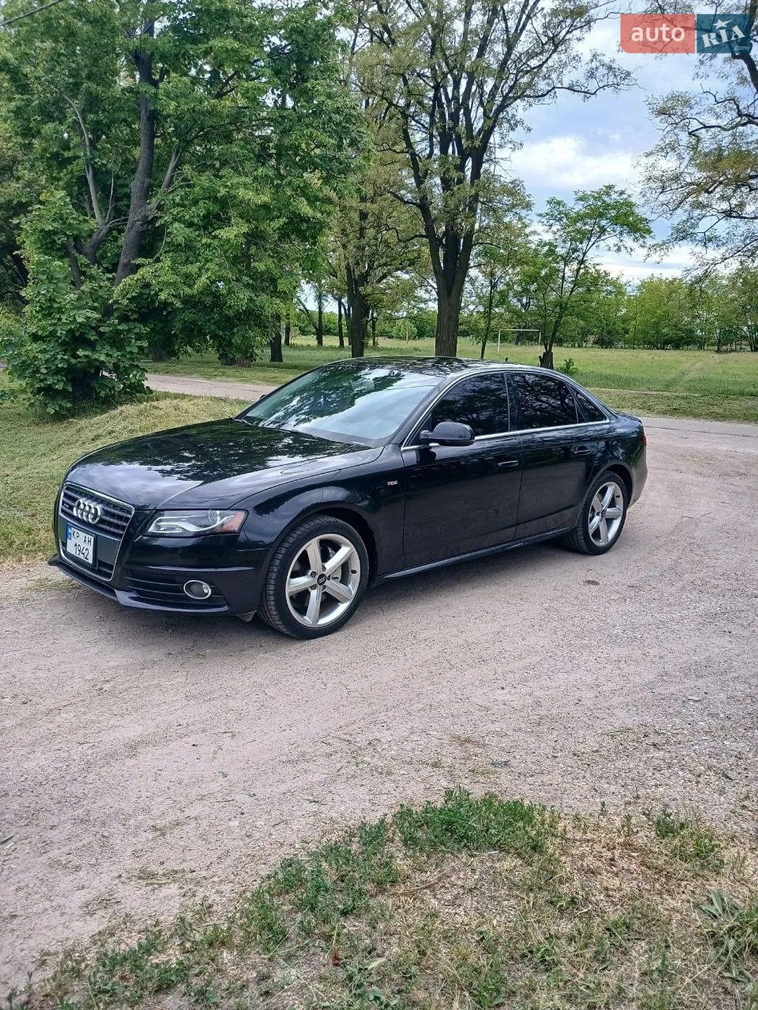 2011 Audi A4 - мініатюра 2