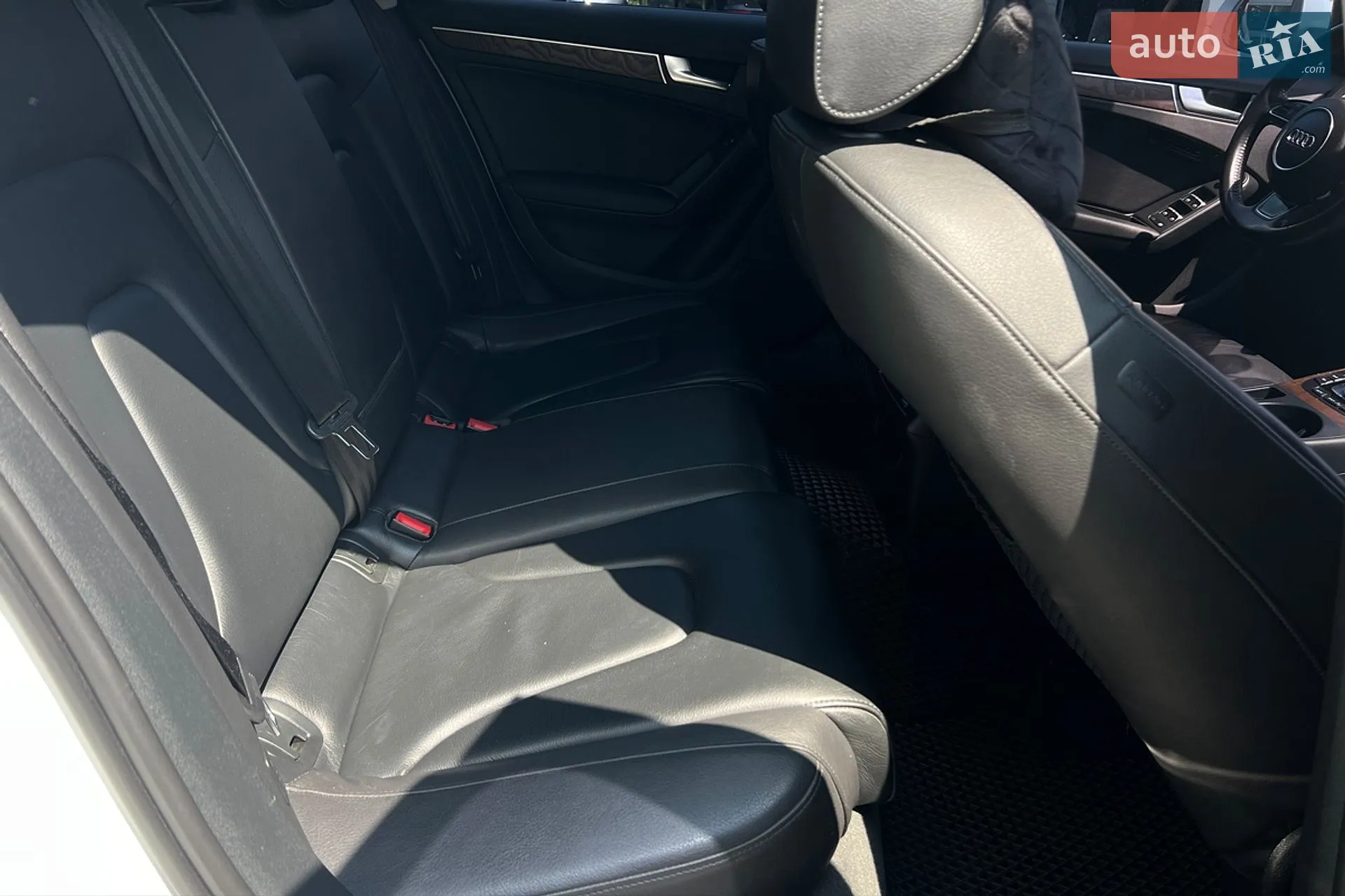2015 Audi A4 - мініатюра 21