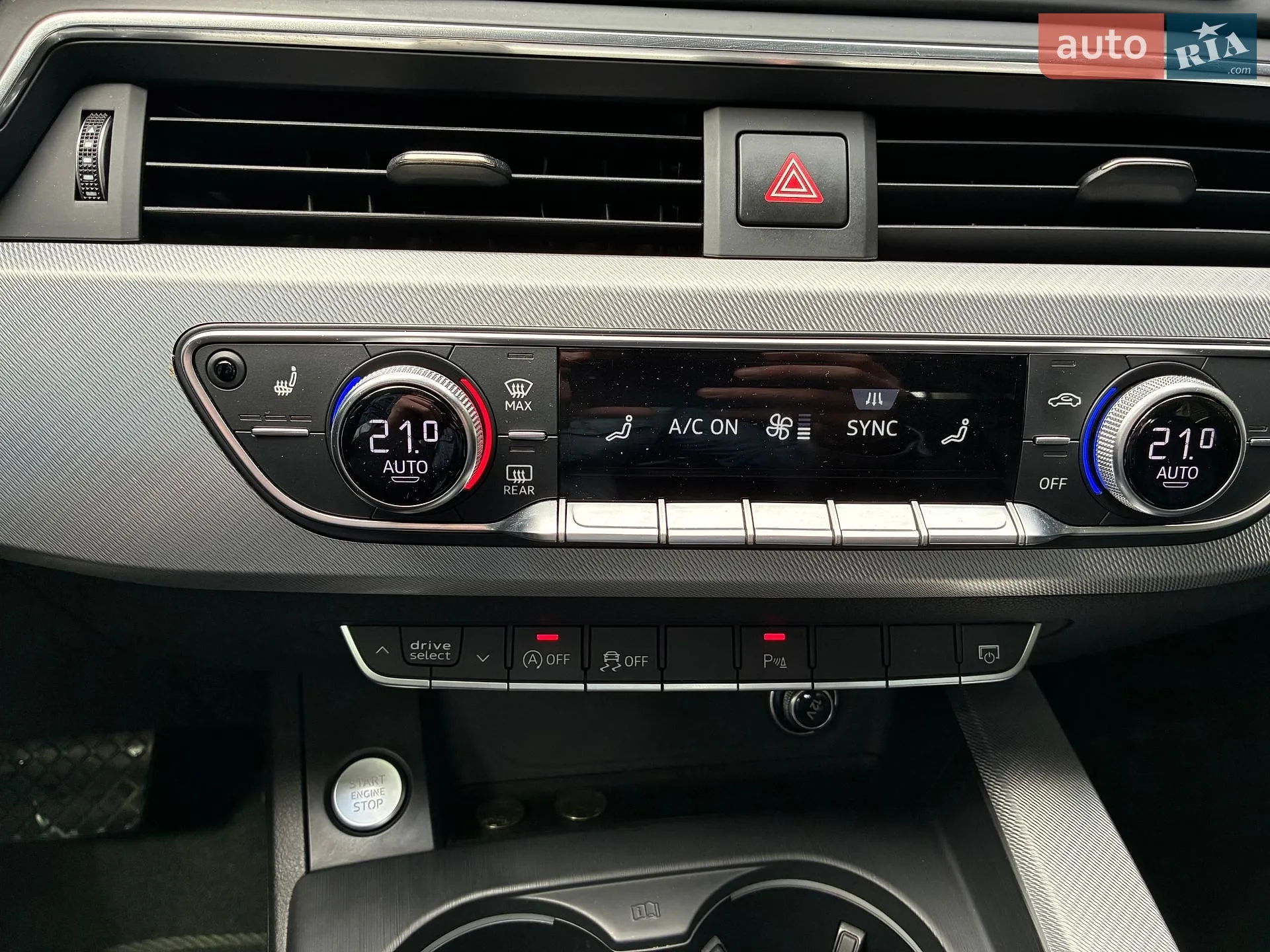2015 Audi A4 - мініатюра 21