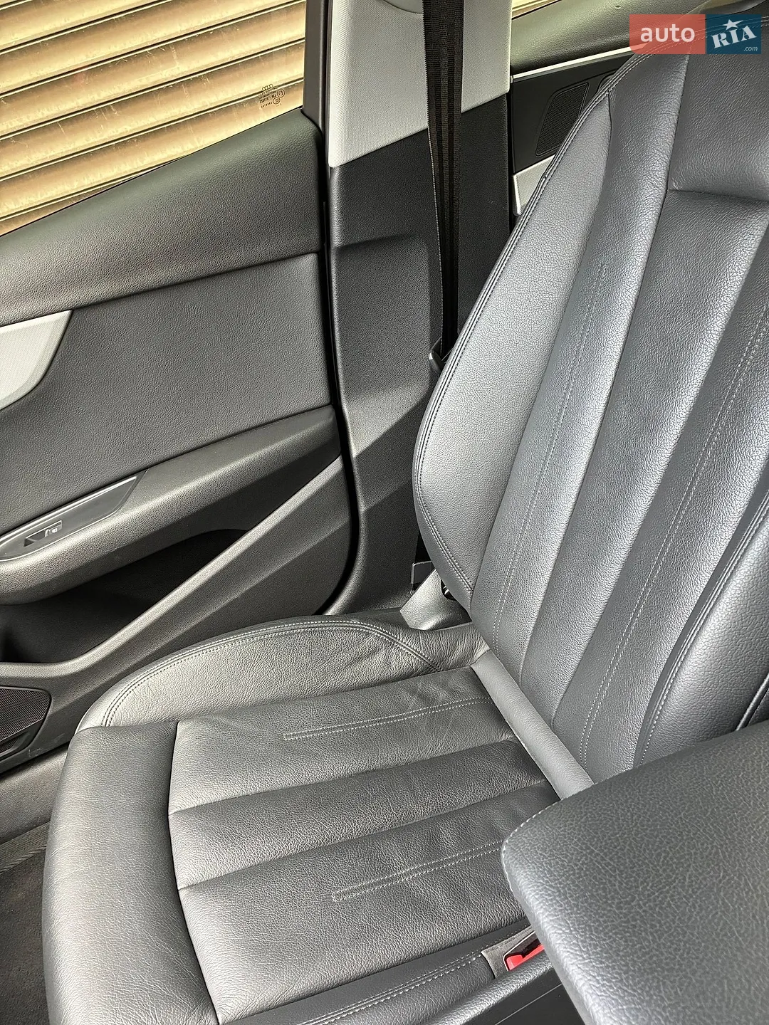 2015 Audi A4 - мініатюра 11