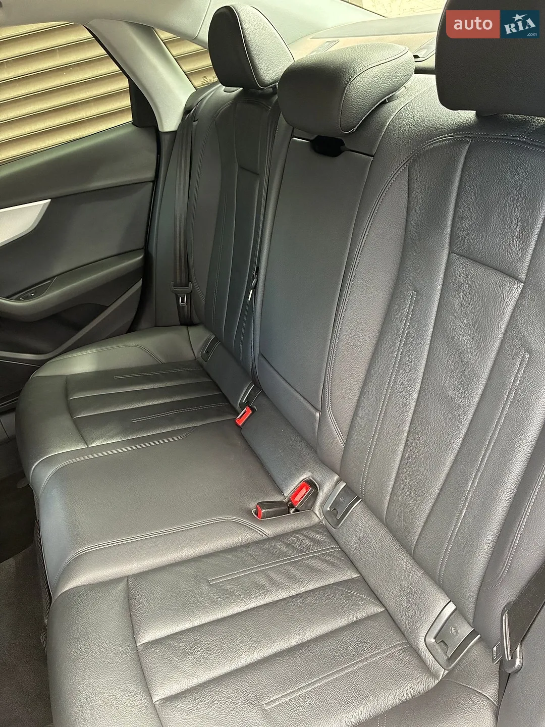 2015 Audi A4 - мініатюра 16