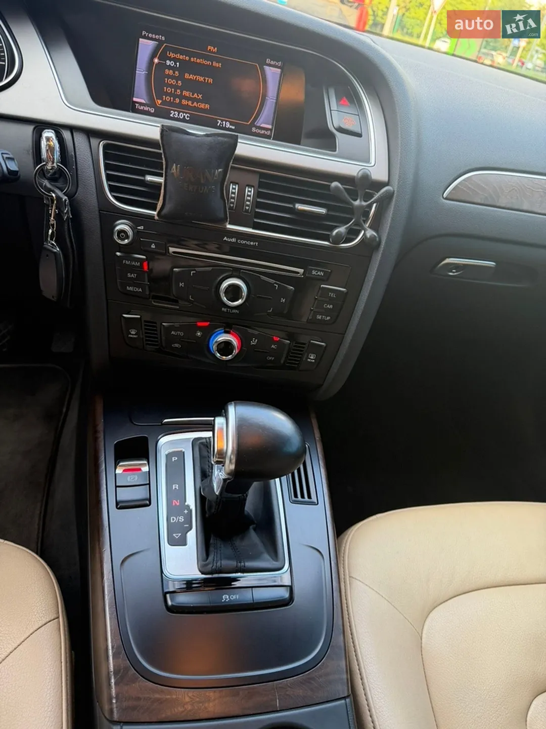 2012 Audi A4 - мініатюра 28