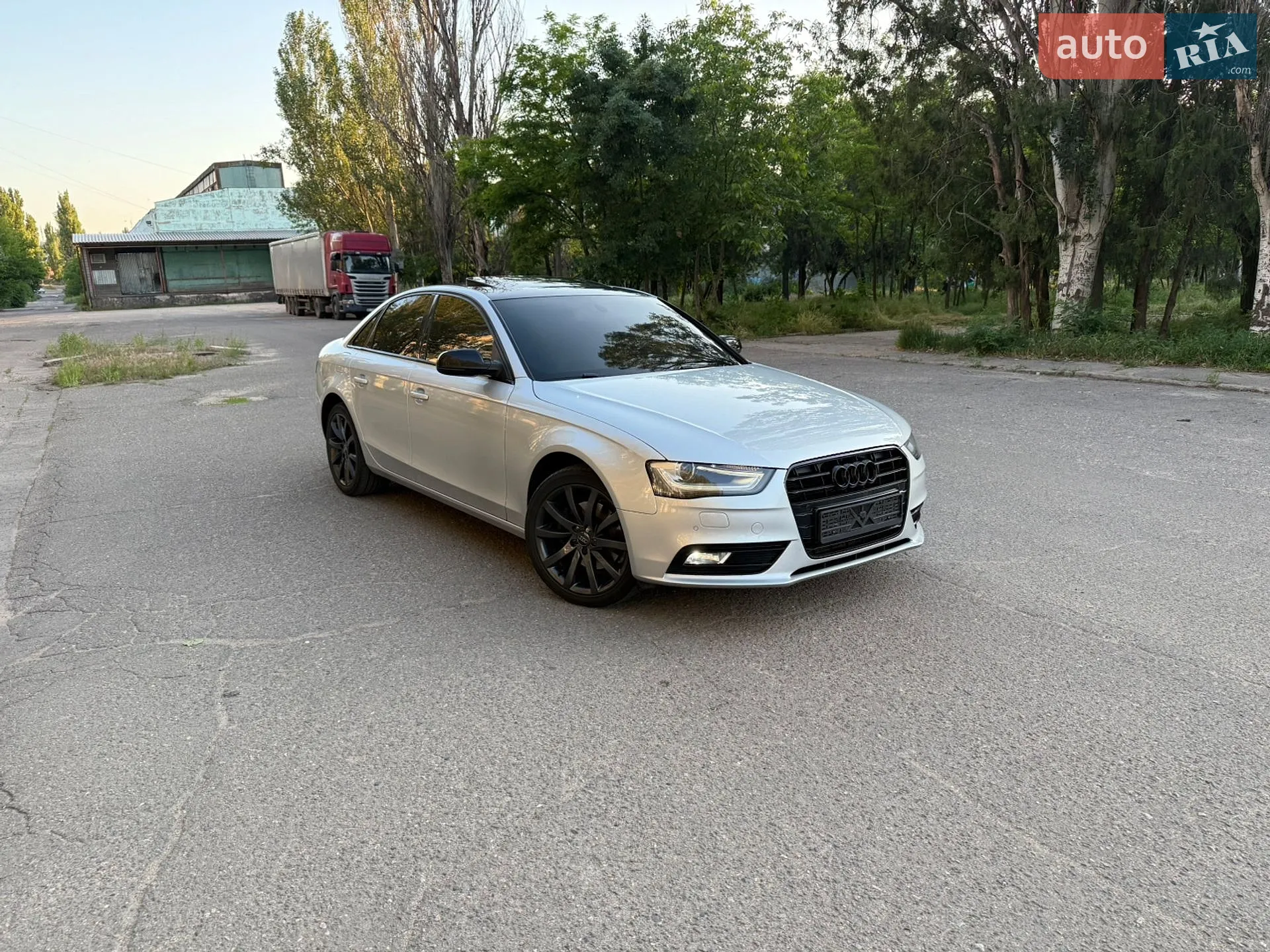 2013 Audi A4 - мініатюра 2