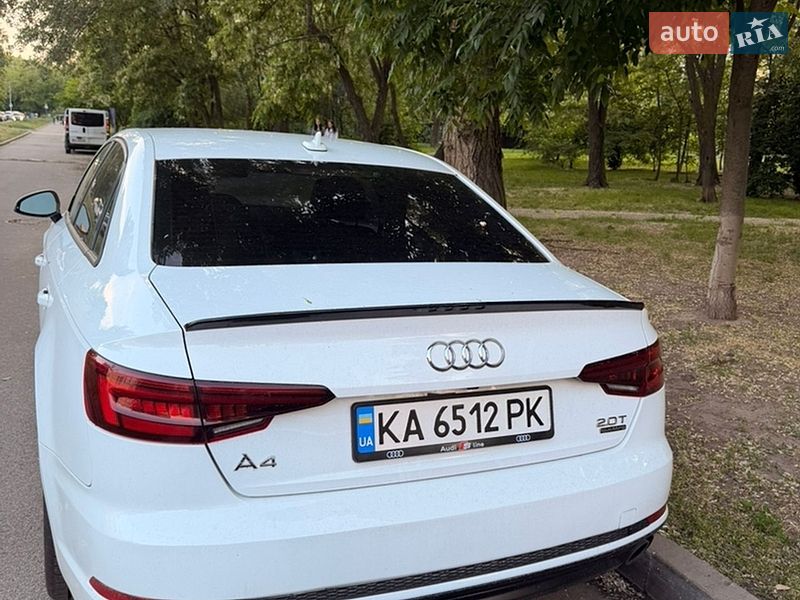 Седан Audi A4 2016 в Києві