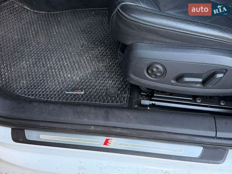 Седан Audi A4 2016 в Києві