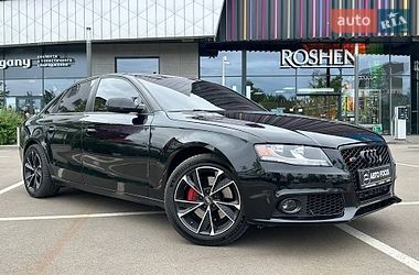Седан Audi A4 2011 в Києві