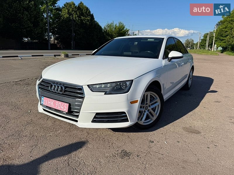 Седан Audi A4 2017 в Киеве
