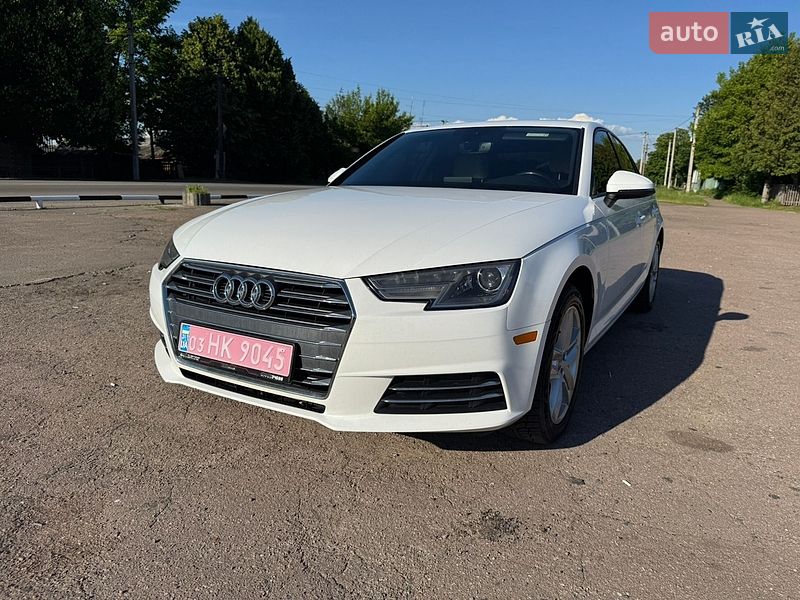 Седан Audi A4 2017 в Киеве