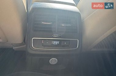 Седан Audi A4 2017 в Киеве