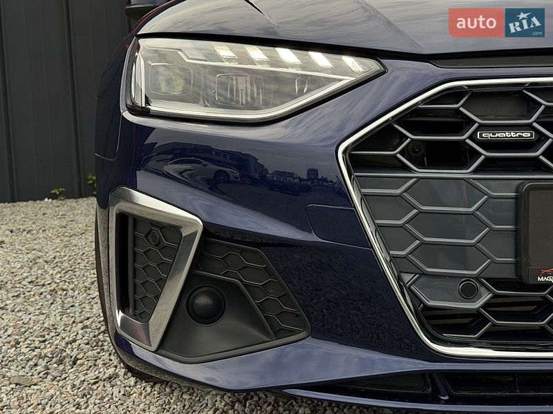Седан Audi A4 2020 в Луцьку