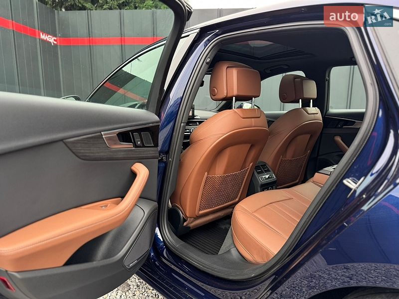 Седан Audi A4 2020 в Луцьку