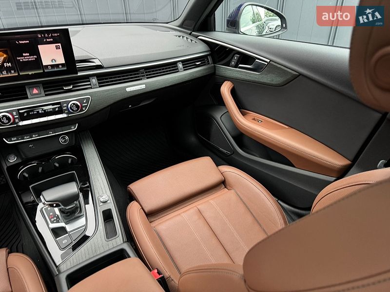 Седан Audi A4 2020 в Луцьку