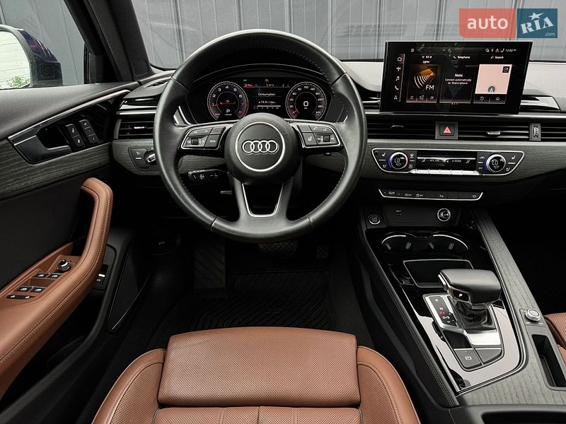 Седан Audi A4 2020 в Луцьку