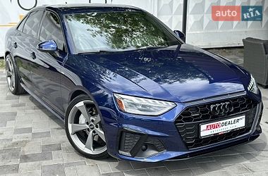 Седан Audi A4 2021 в Киеве