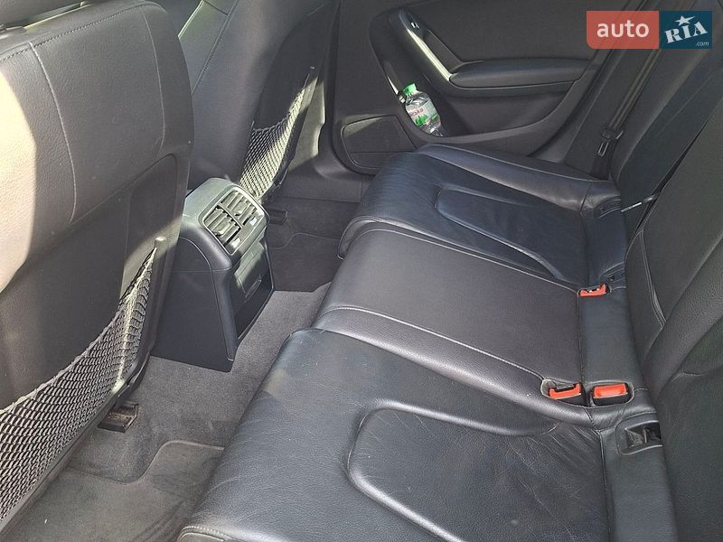 Седан Audi A4 2014 в Одессе