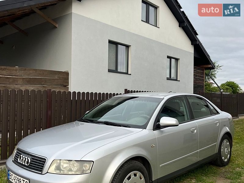 Седан Audi A4 2002 в Львове фото 4 Седан Audi A4 2002 в Львове