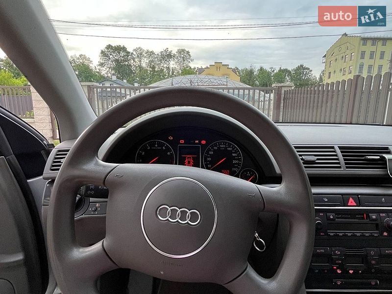 Седан Audi A4 2002 в Львове фото 18 Седан Audi A4 2002 в Львове