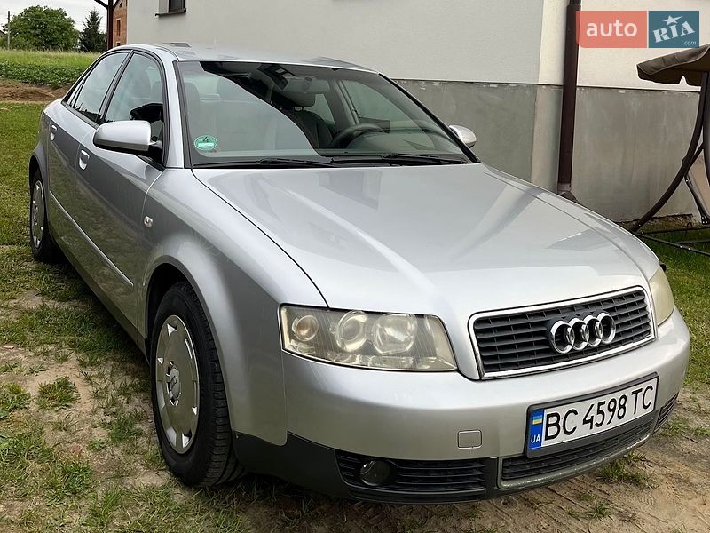 Седан Audi A4 2002 в Львове фото Седан Audi A4 2002 в Львове