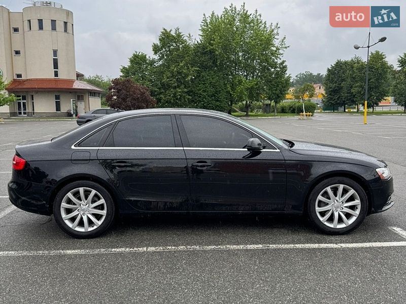 Седан Audi A4 2012 в Броварах