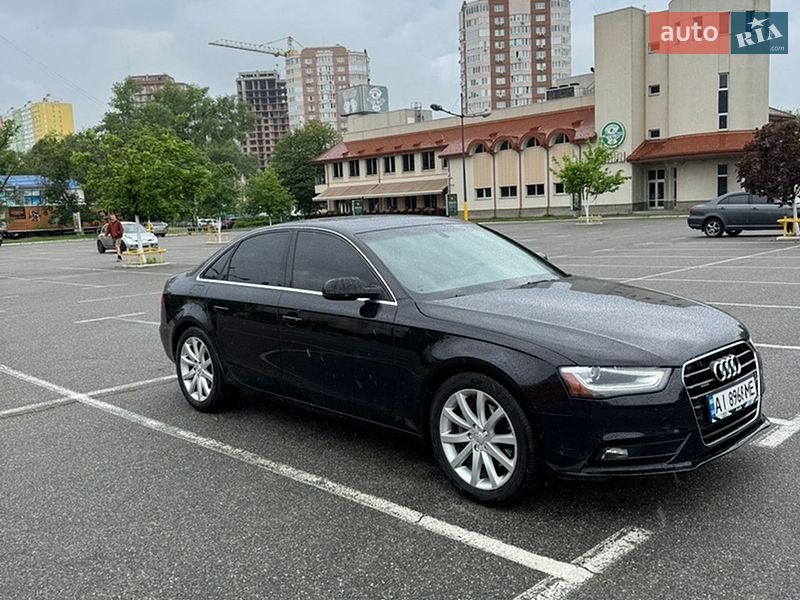 Седан Audi A4 2012 в Броварах
