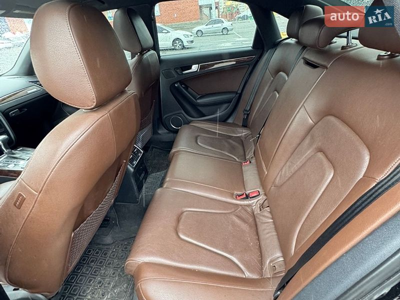 Седан Audi A4 2012 в Броварах