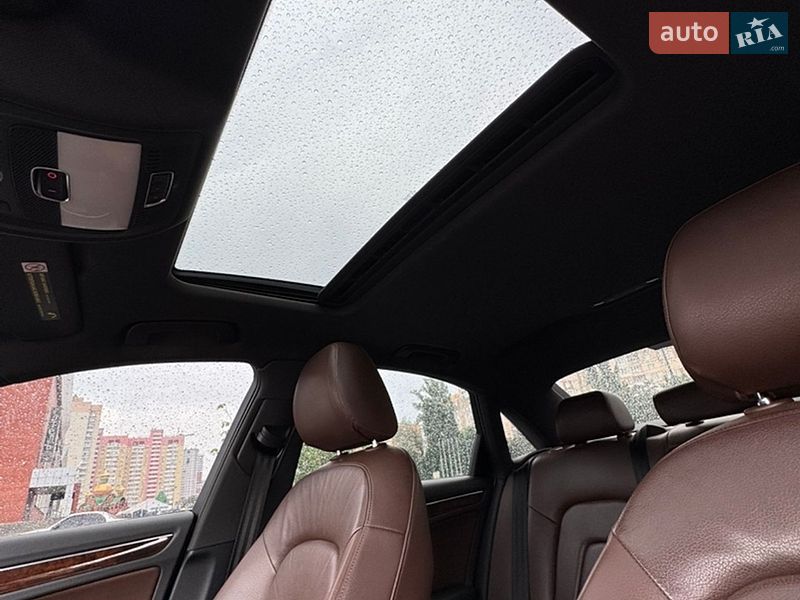 Седан Audi A4 2012 в Броварах