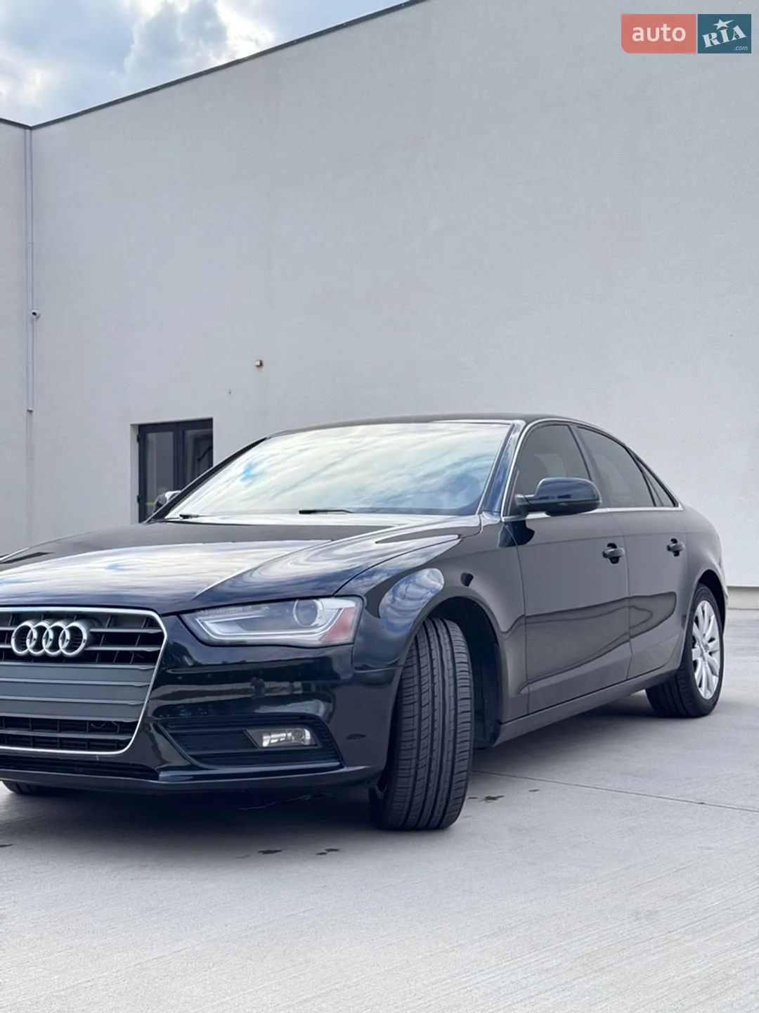 2013 Audi A4 - мініатюра 3