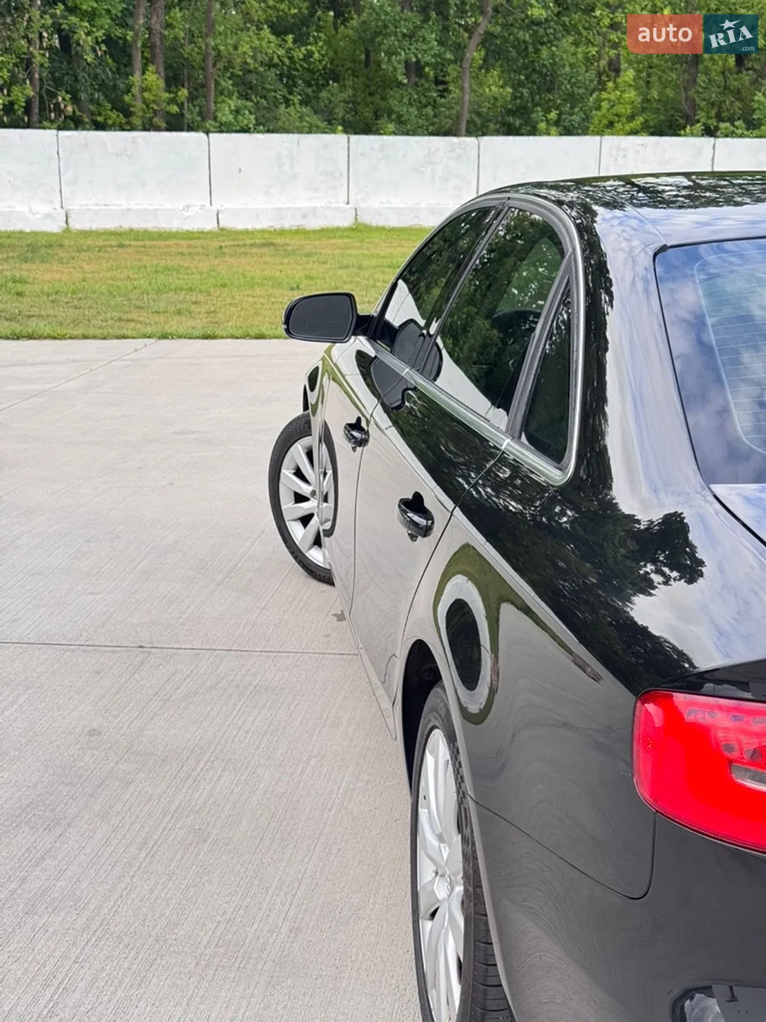 2013 Audi A4 - мініатюра 28