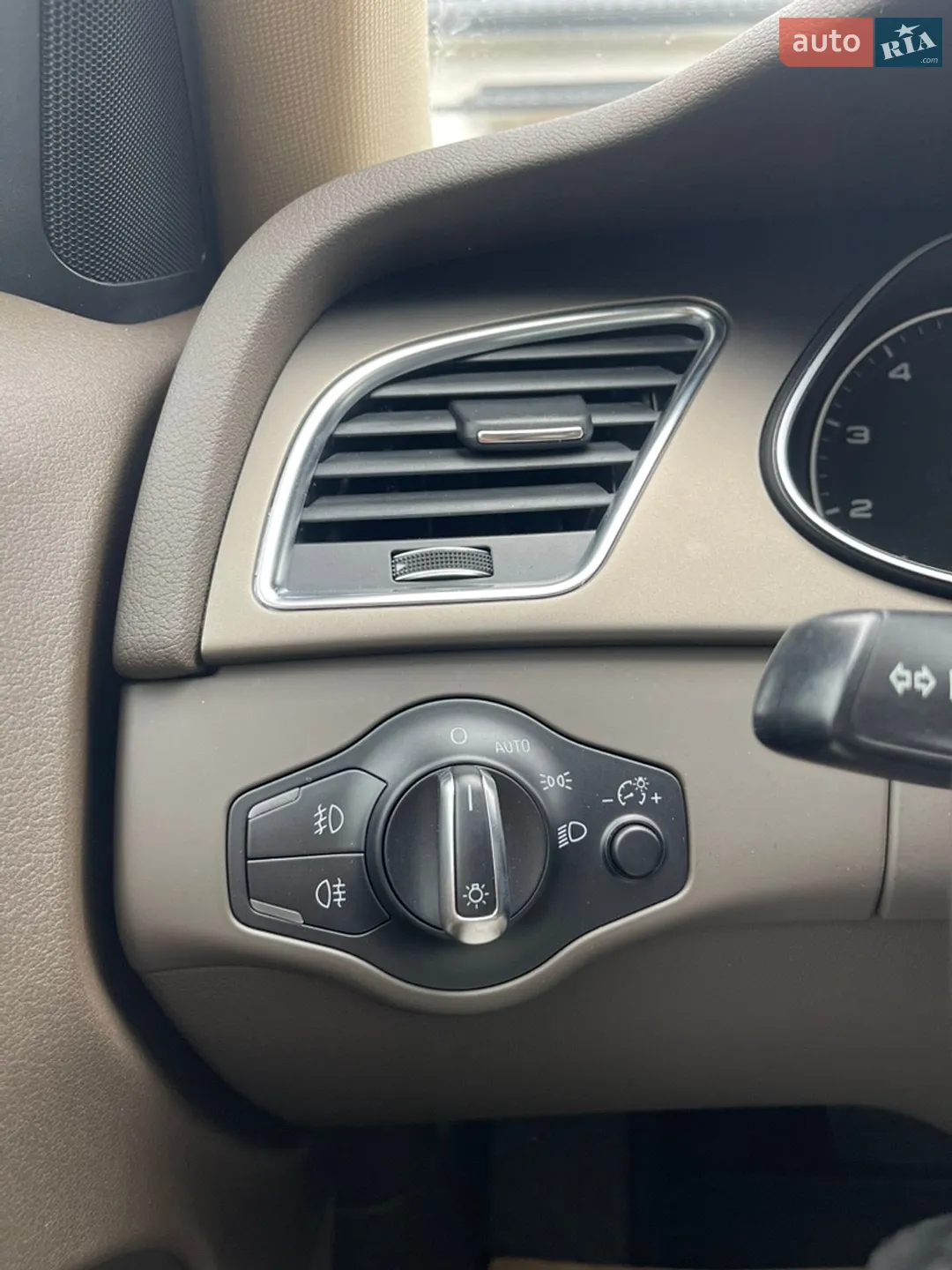 2013 Audi A4 - мініатюра 39