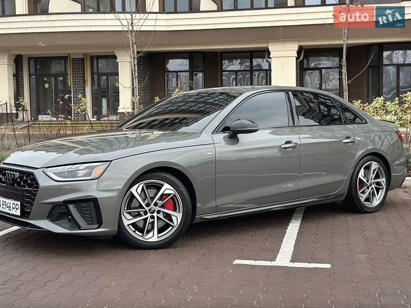 Седан Audi A4 2023 в Києві