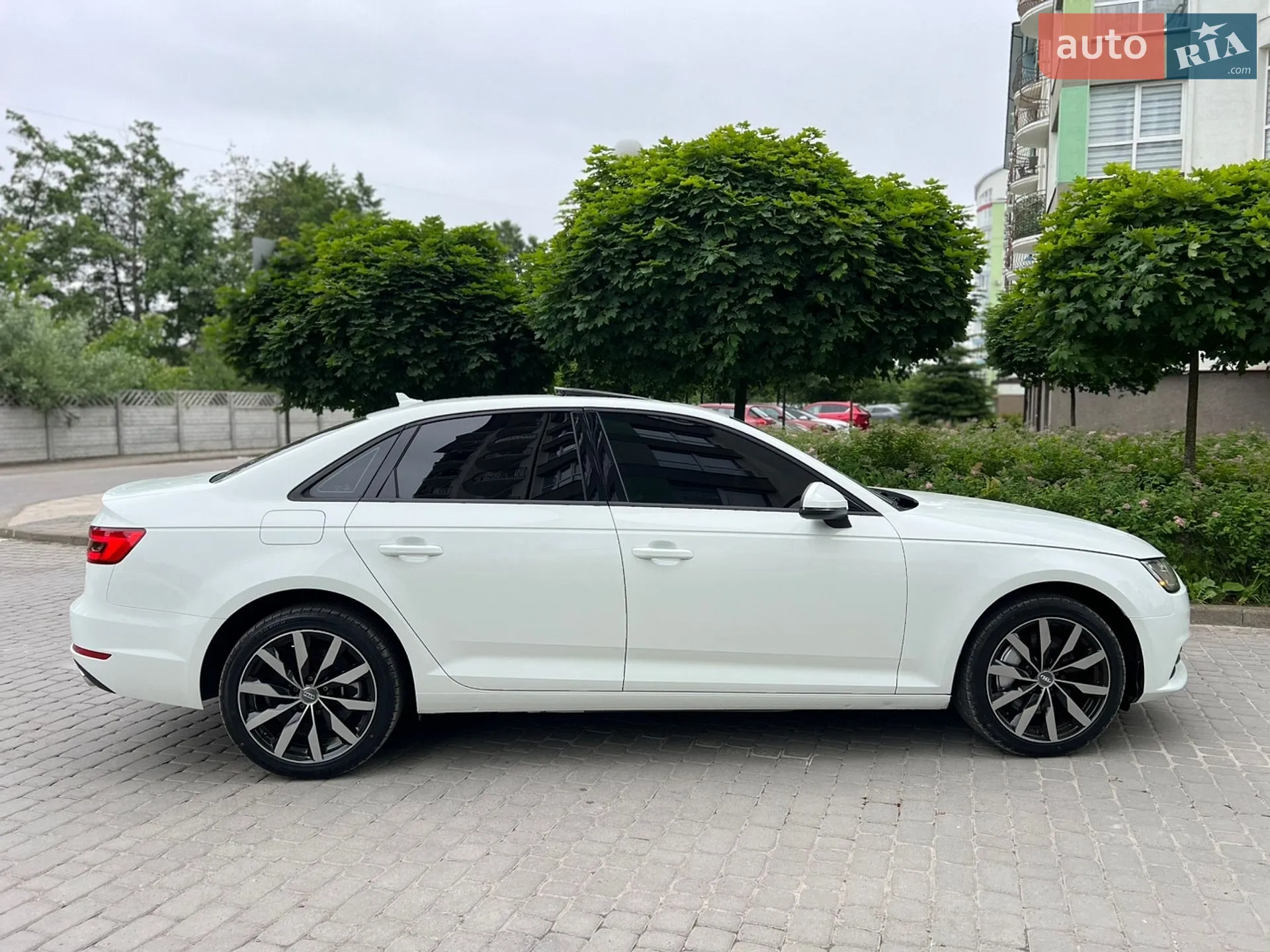 2017 Audi A4 - мініатюра 26