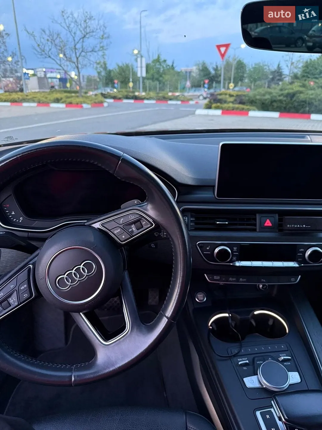 2018 Audi A4 - мініатюра 13