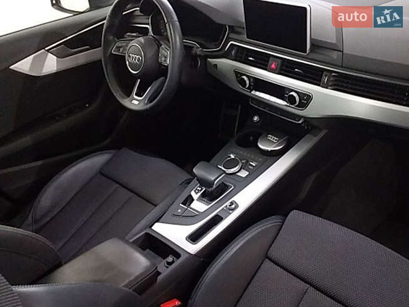 2017 Audi A4, VIN WAUZZZF48JA026219:plate — фото 1 (autoria)