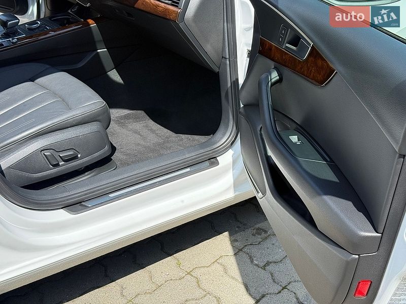 Седан Audi A4 2019 в Стрию фото 13 Седан Audi A4 2019 в Стрию