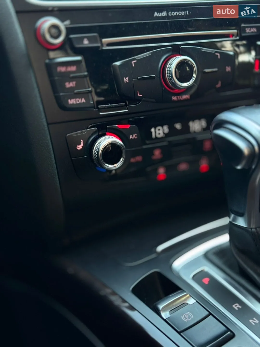 2015 Audi A4 - мініатюра 24