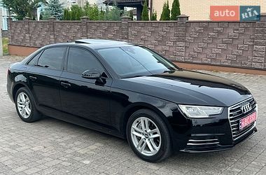 Седан Audi A4 2016 в Ровно