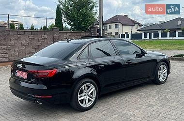 Седан Audi A4 2016 в Ровно