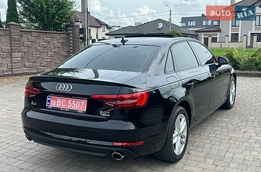 Седан Audi A4 2016 в Ровно