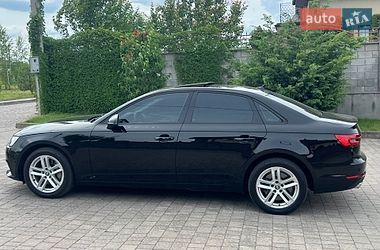 Седан Audi A4 2016 в Ровно