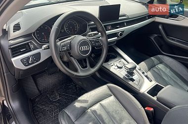 Седан Audi A4 2016 в Ровно