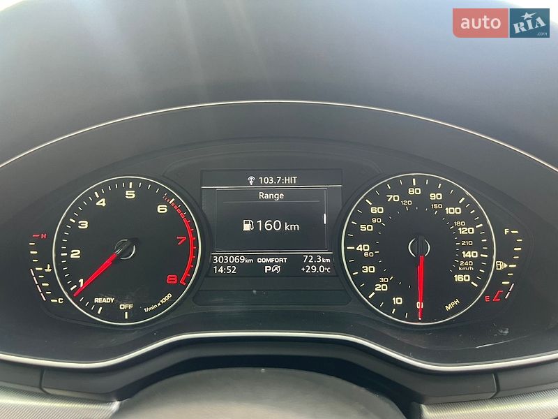 Седан Audi A4 2016 в Ровно