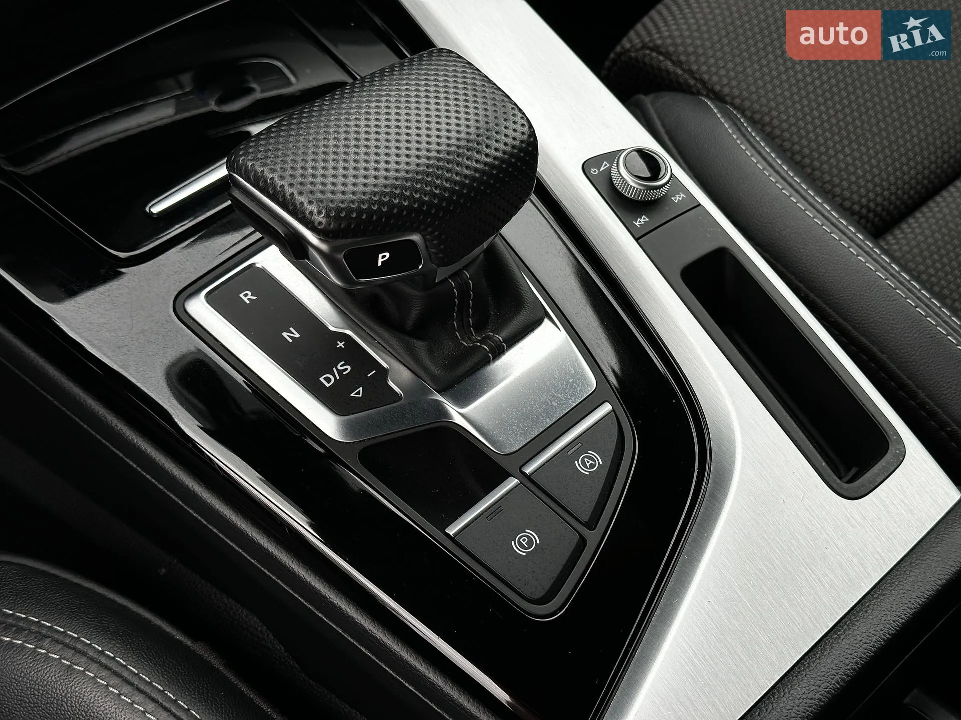2020 Audi A4 - мініатюра 49