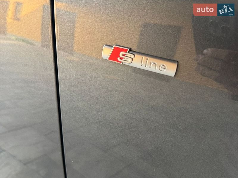 Универсал Audi A4 2015 в Вараше