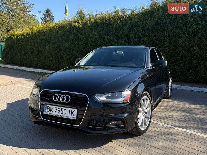 Седан Audi A4 2015 в Луцке